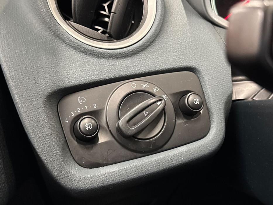 FORD Fiesta 2010