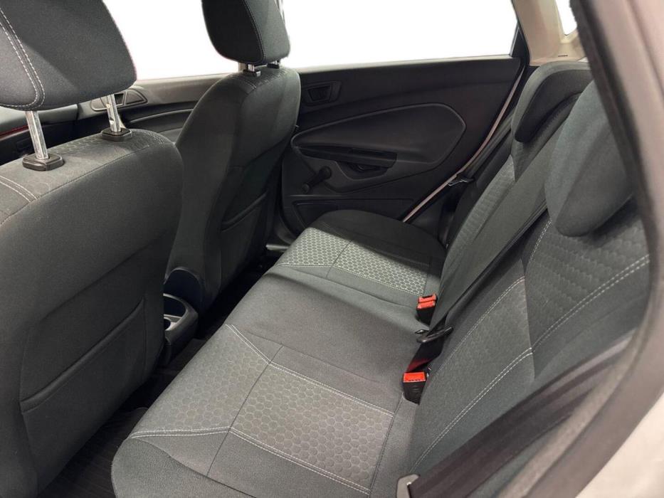 FORD Fiesta 2010