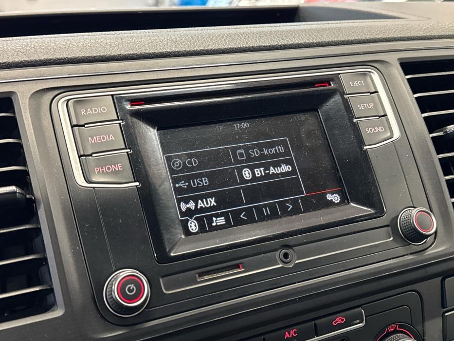 VOLKSWAGEN Transporter 2017