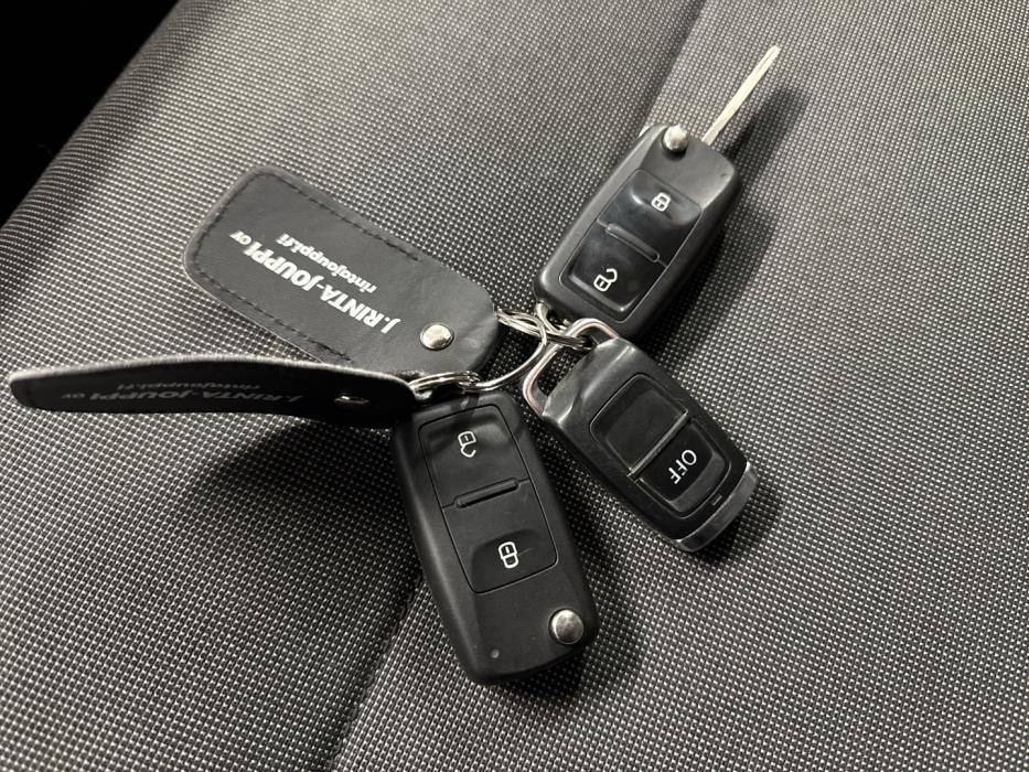 VOLKSWAGEN Transporter 2017