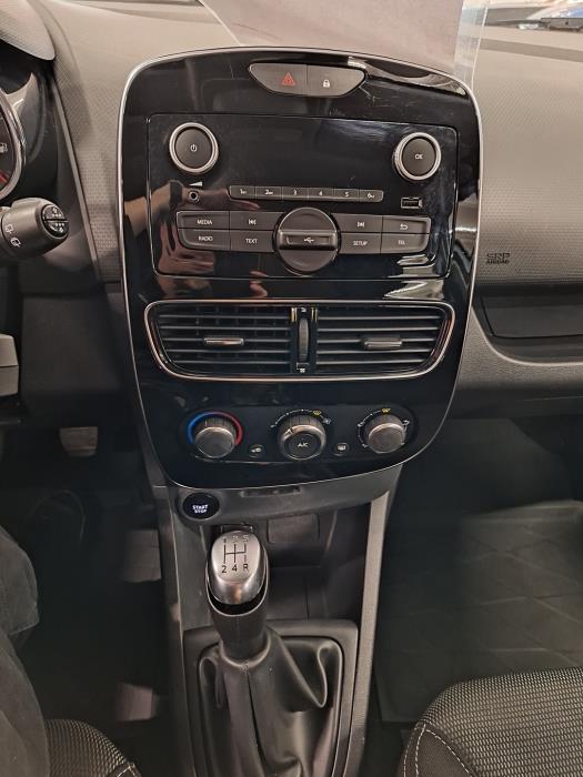 RENAULT Clio 2017
