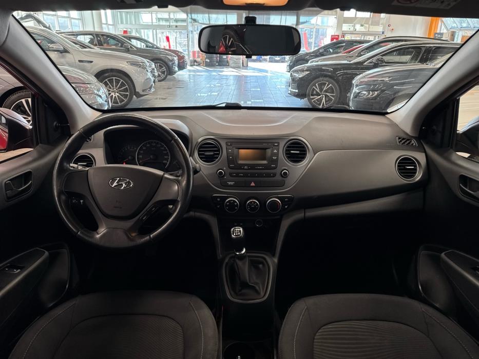 HYUNDAI i10 2017