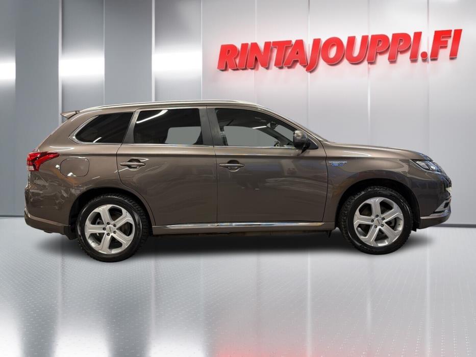 MITSUBISHI Outlander PHEV 2019