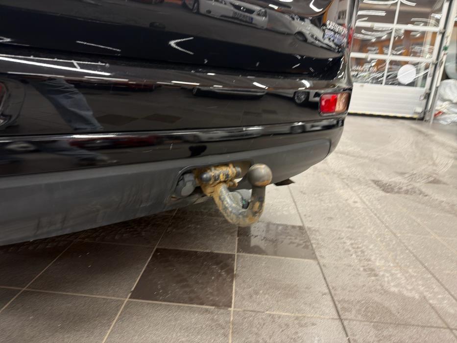 MITSUBISHI Outlander PHEV 2013