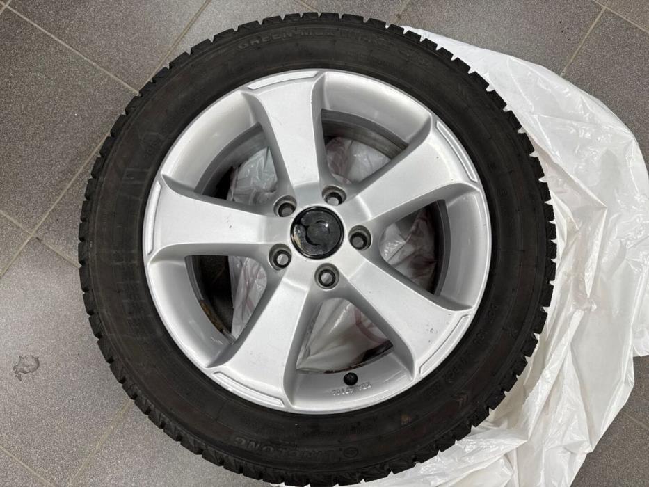 VOLKSWAGEN Passat 2013