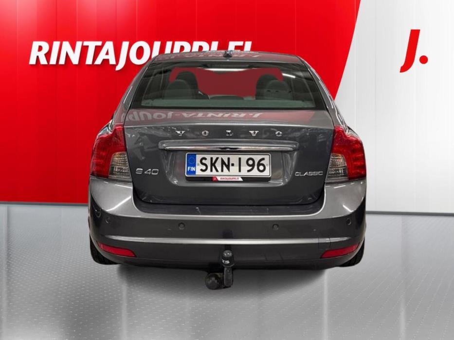 VOLVO S40 2012