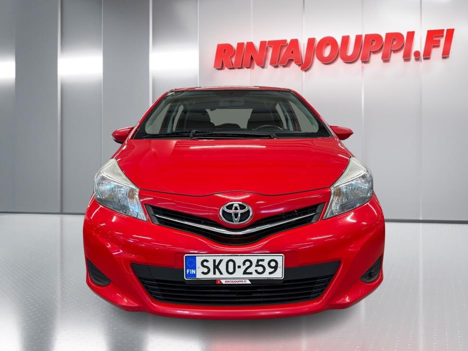 TOYOTA Yaris 2012