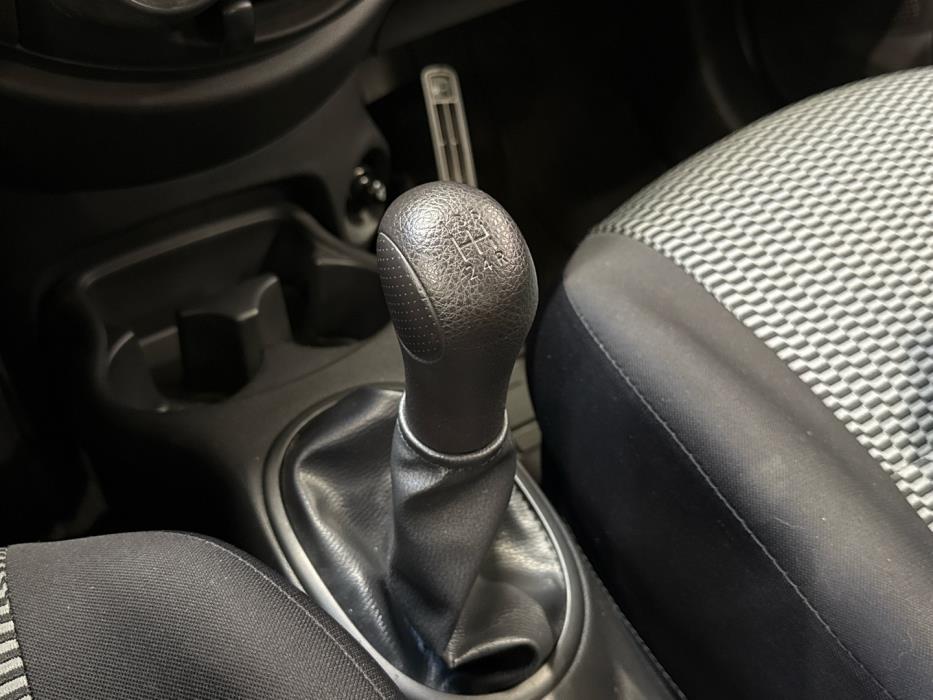 NISSAN Micra 2017