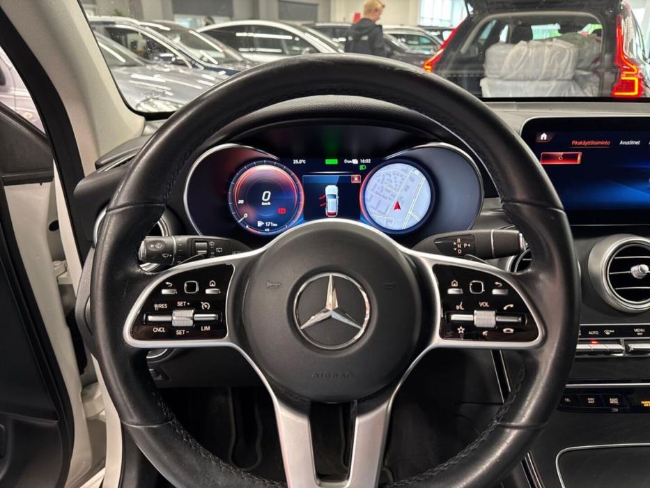MERCEDES-BENZ GLC 2021