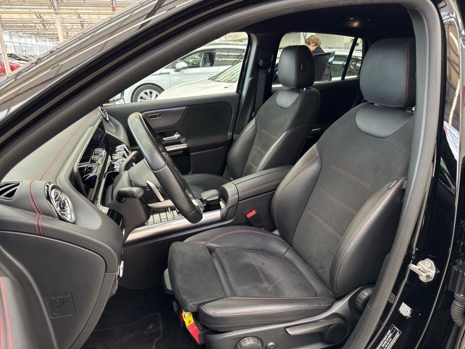 MERCEDES-BENZ EQA 2021