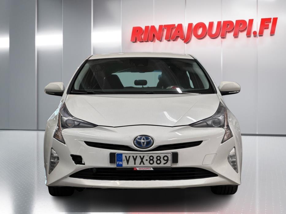 TOYOTA Prius 2016