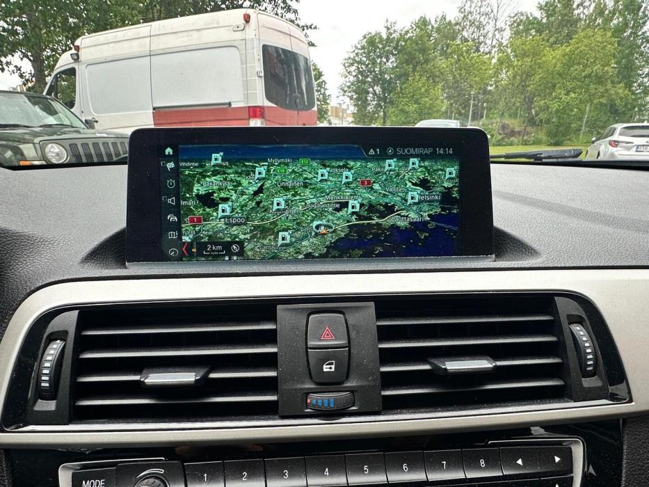 BMW 118 2018