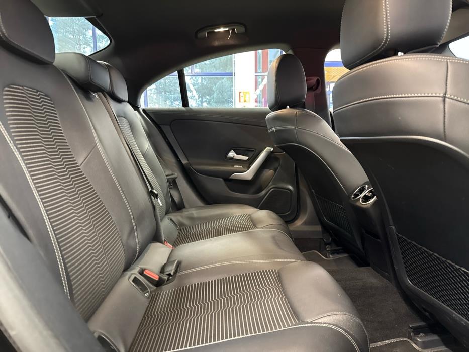 MERCEDES-BENZ CLA 2020