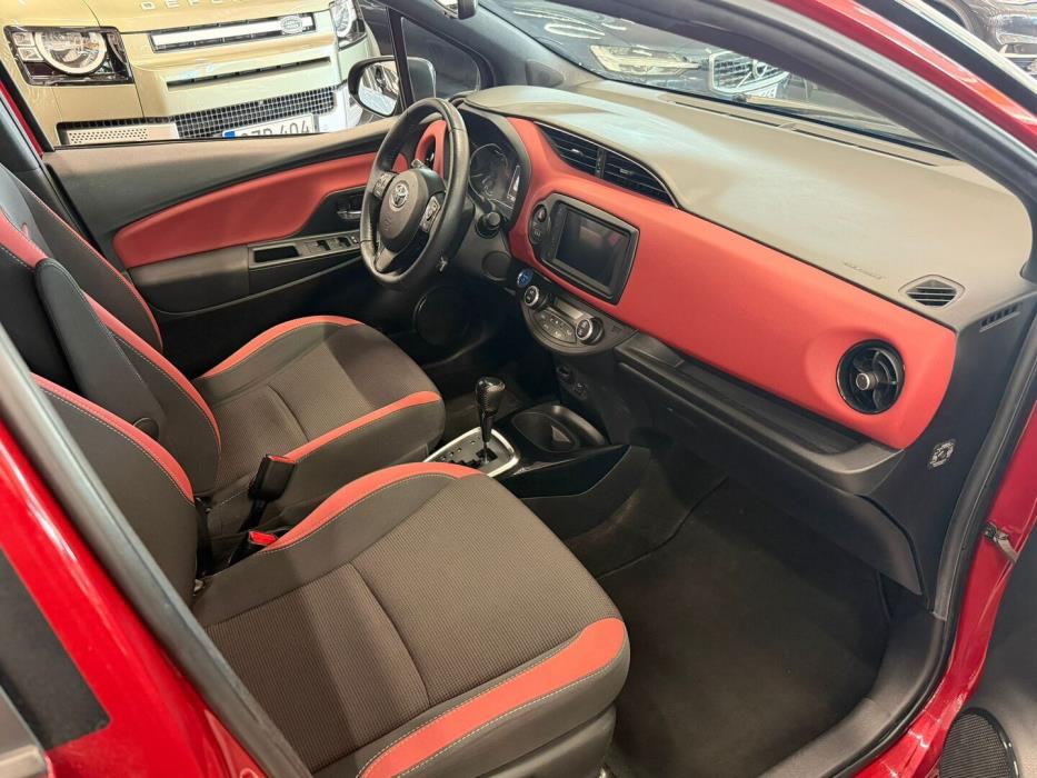 TOYOTA Yaris 2020