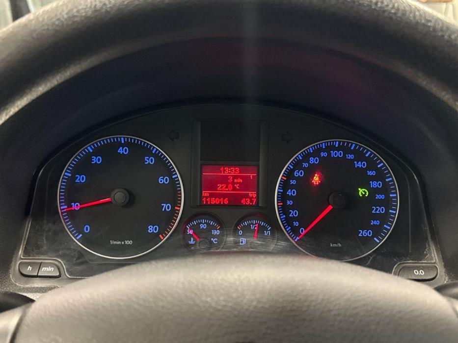 VOLKSWAGEN Jetta 2006