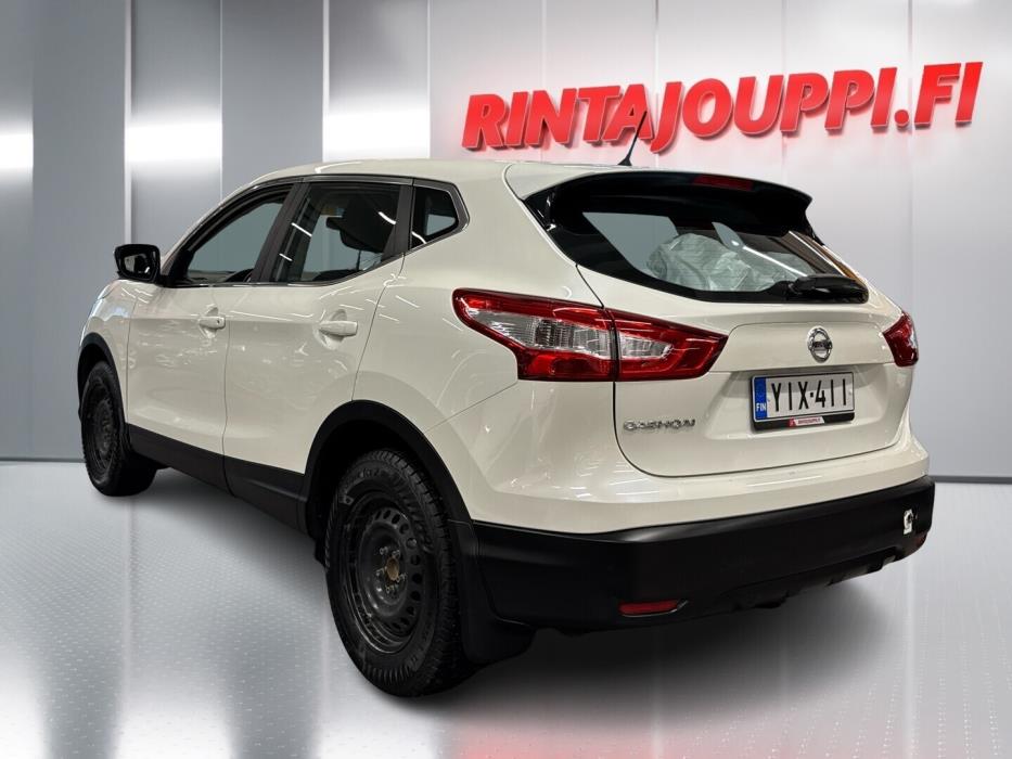 NISSAN Qashqai 2015