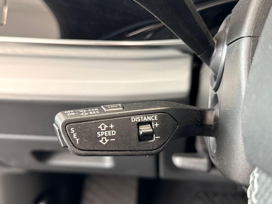 AUDI Q7 2021