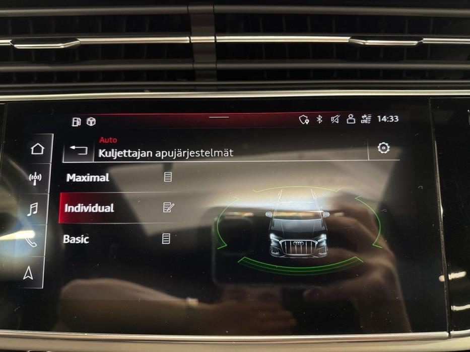 AUDI Q7 2021