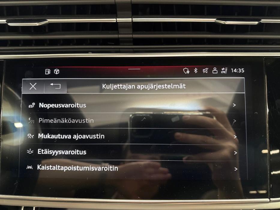 AUDI Q7 2021