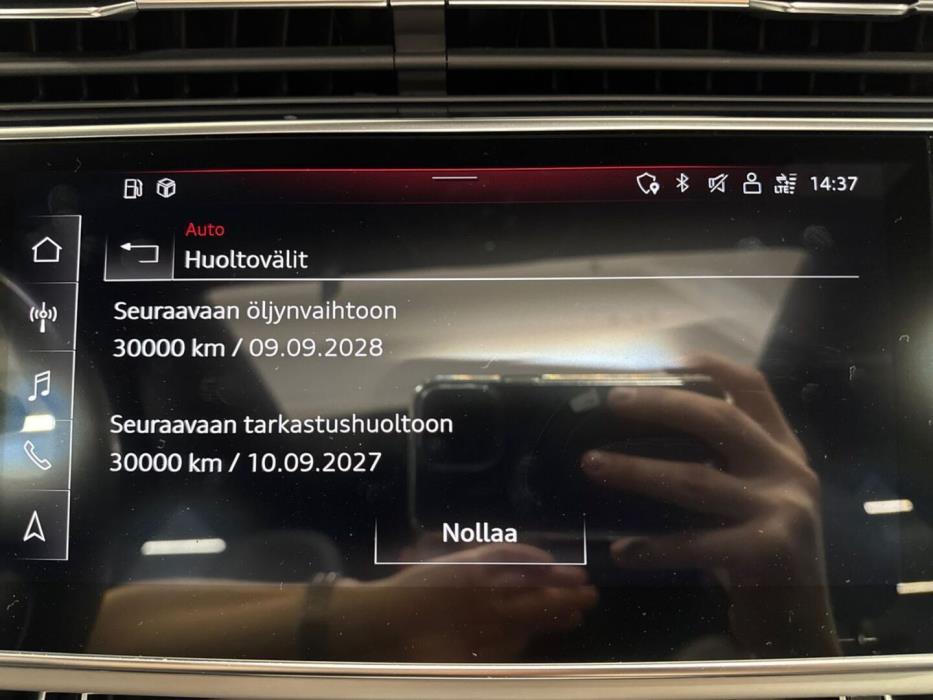 AUDI Q7 2021