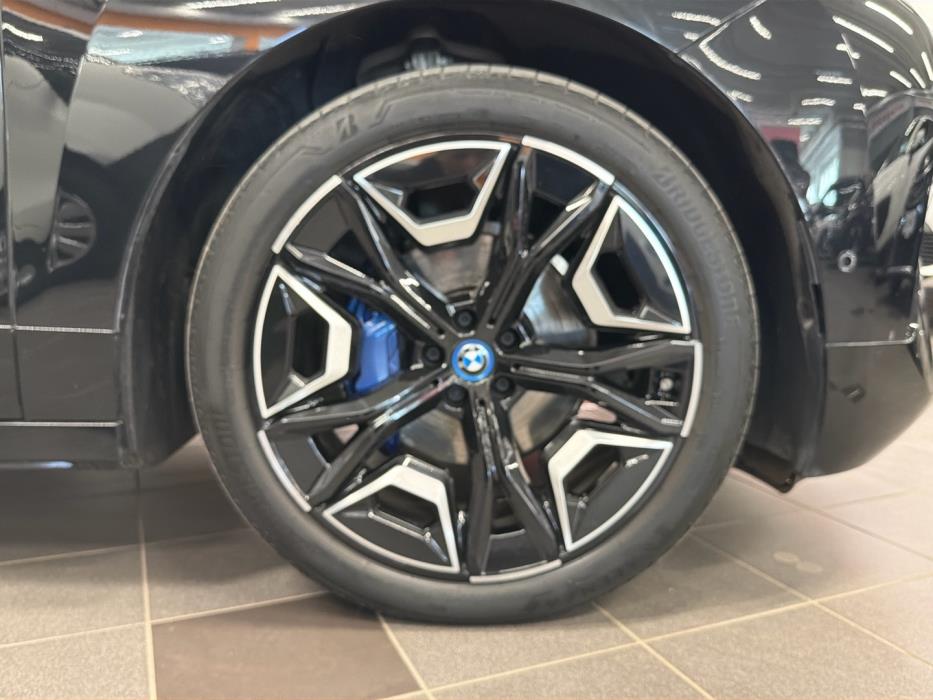 BMW iX 2022