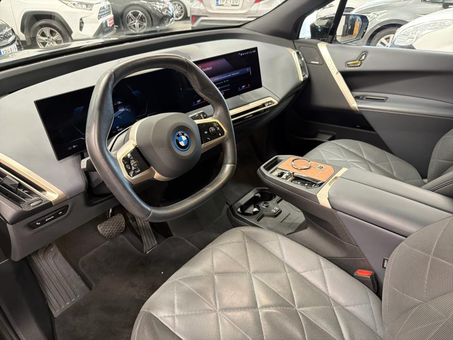 BMW iX 2022