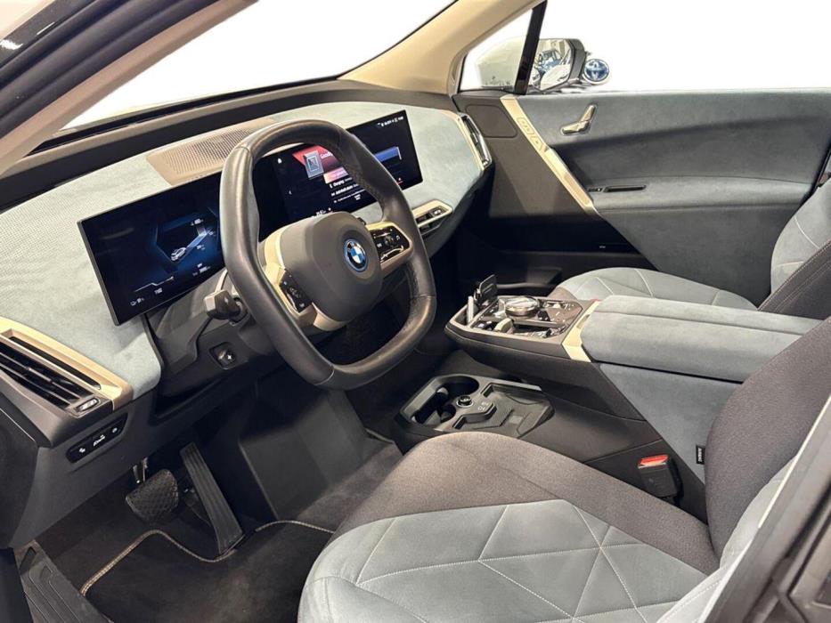 BMW iX 2023
