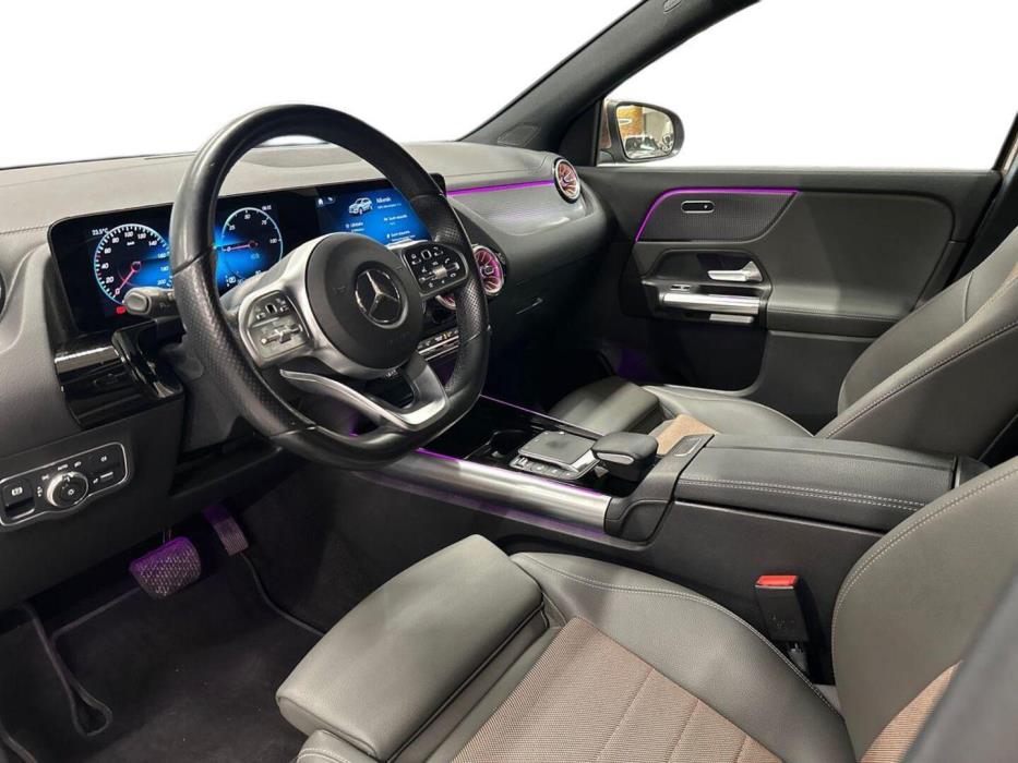 MERCEDES-BENZ EQA 2021