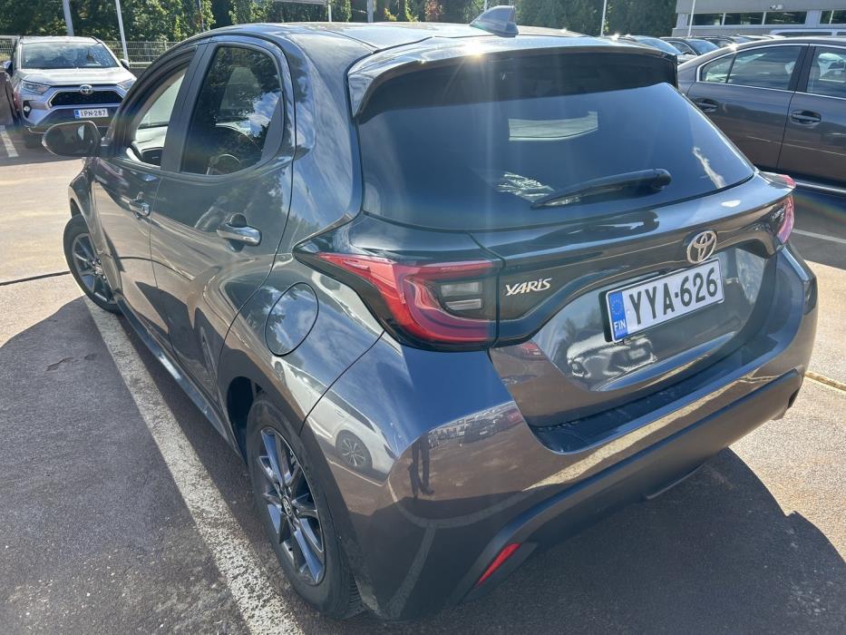 TOYOTA Yaris 2024