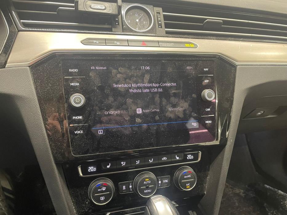 VOLKSWAGEN Passat 2019