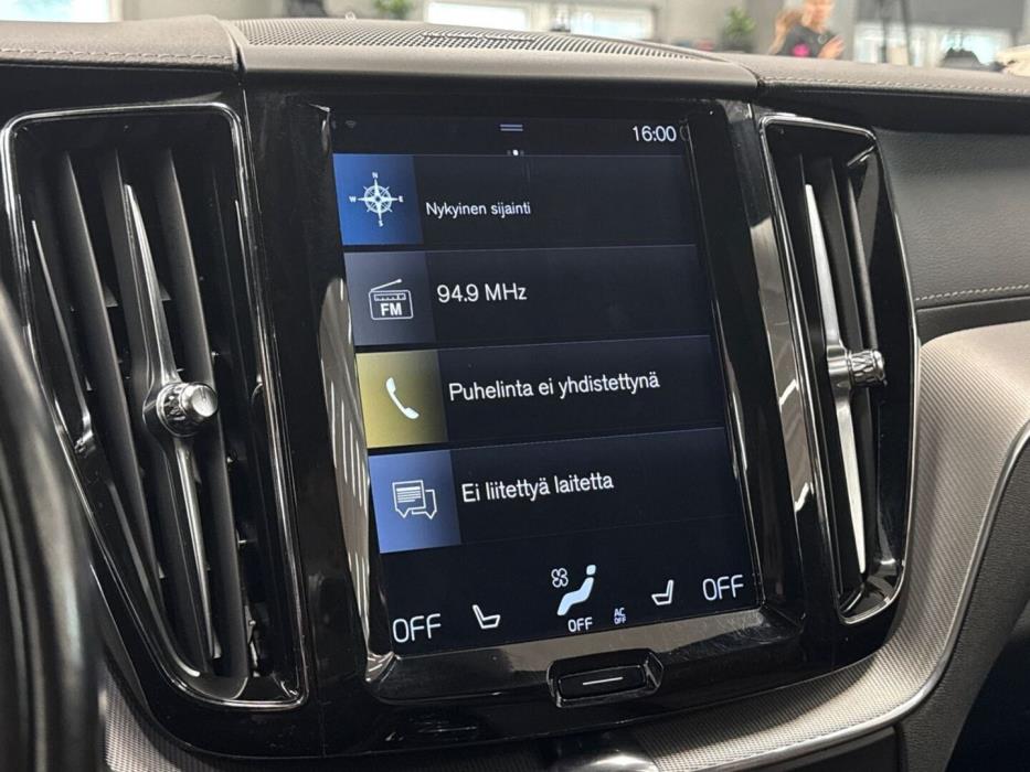 VOLVO XC60 2019