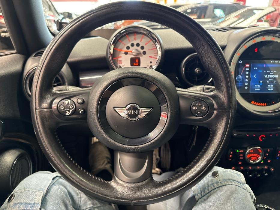 MINI Cooper S 2012