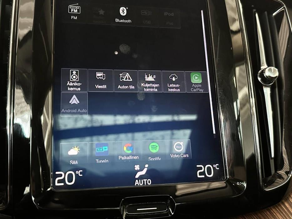 VOLVO XC60 2019
