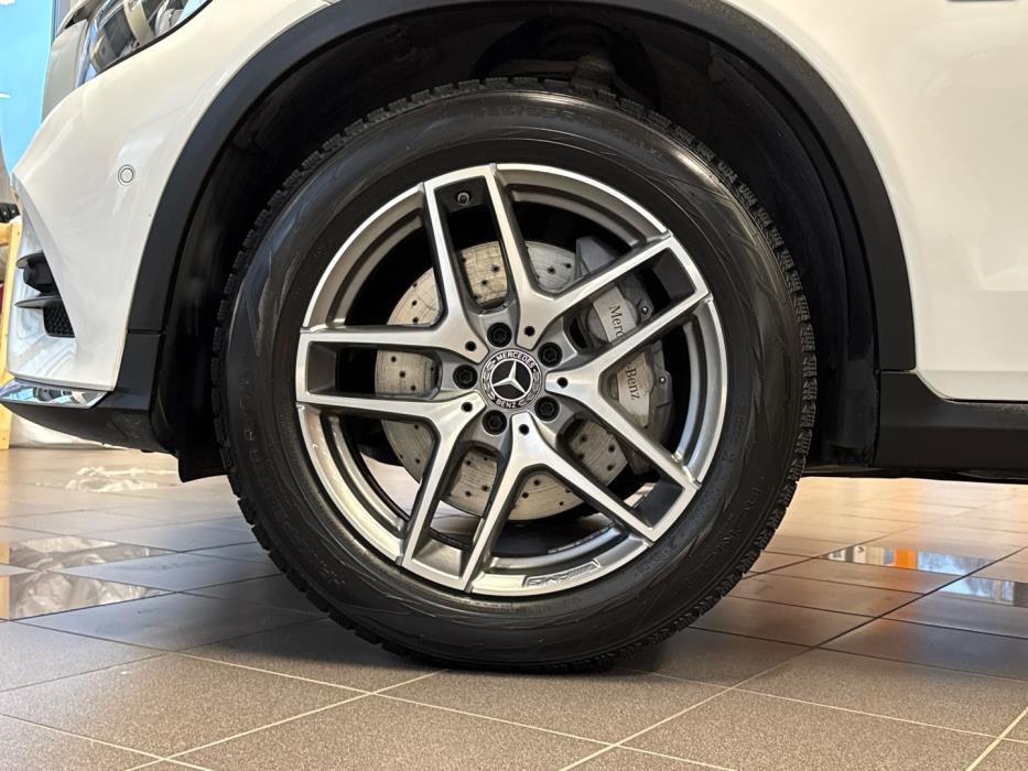MERCEDES-BENZ GLC 2018