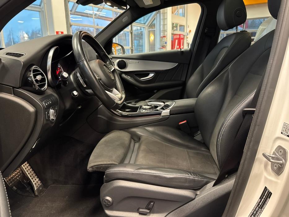 MERCEDES-BENZ GLC 2018