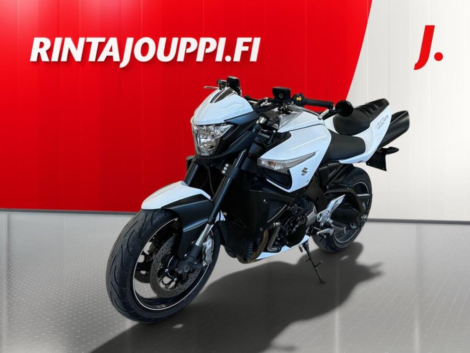 SUZUKI GSX 2010