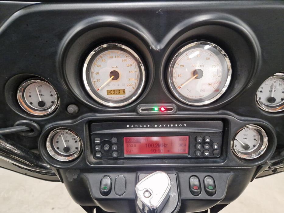 HARLEY-DAVIDSON TOURING 2010