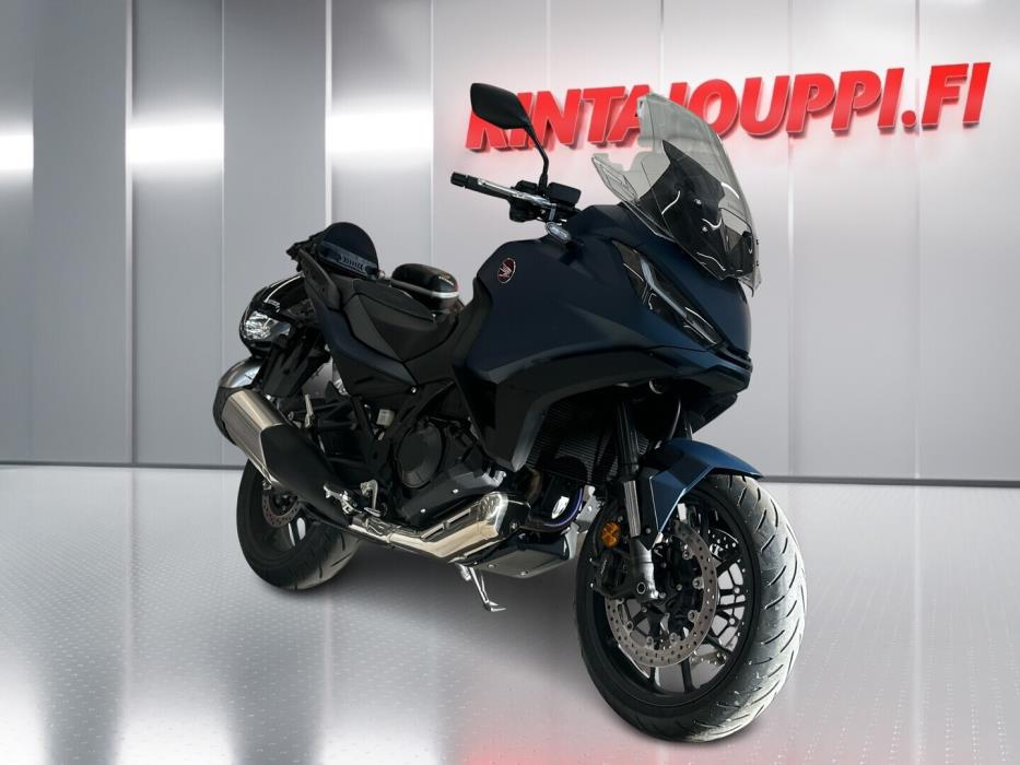 HONDA NT 2025
