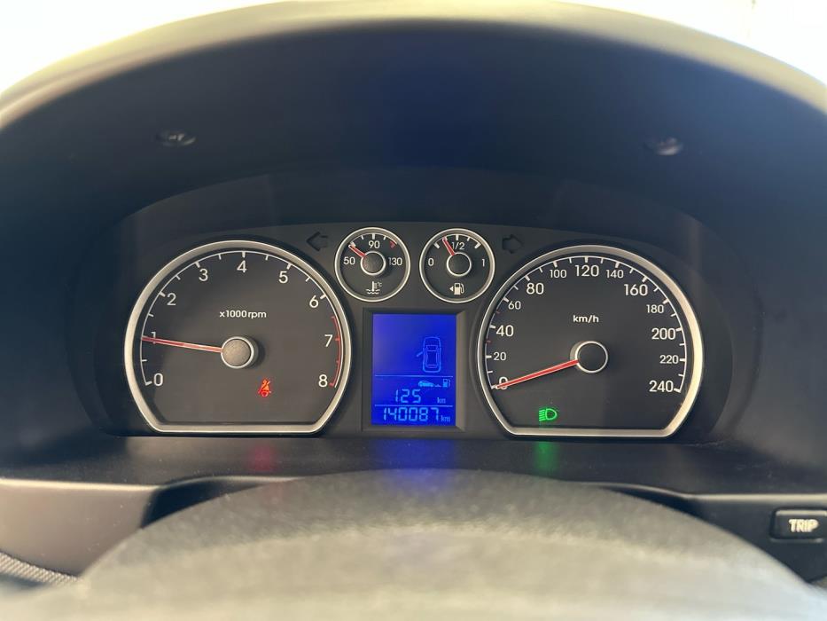 HYUNDAI i30 2011