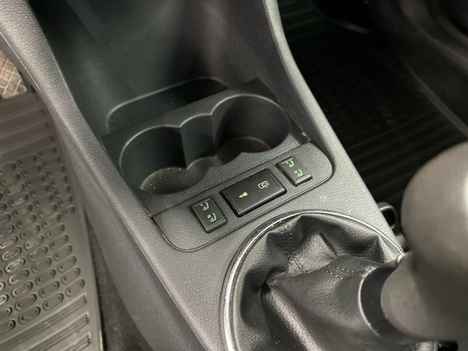 SKODA Roomster 2012