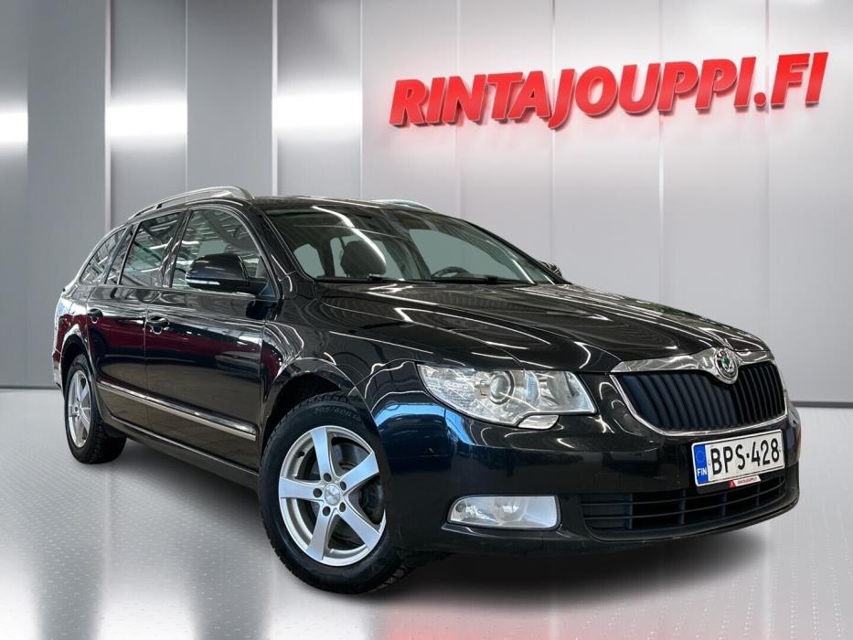 SKODA Superb 2012