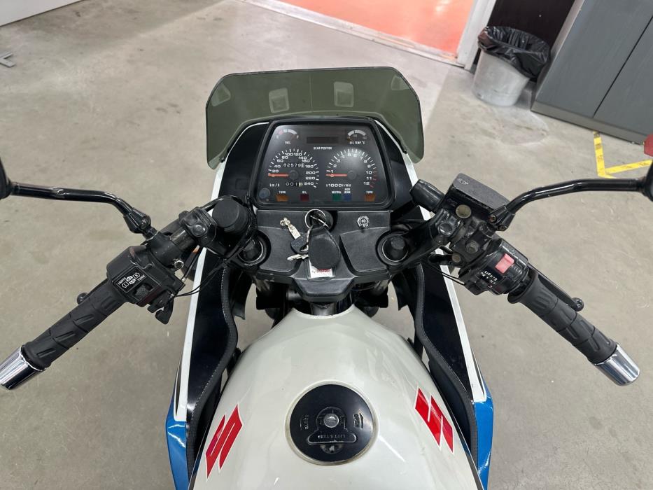 SUZUKI GSX 1985