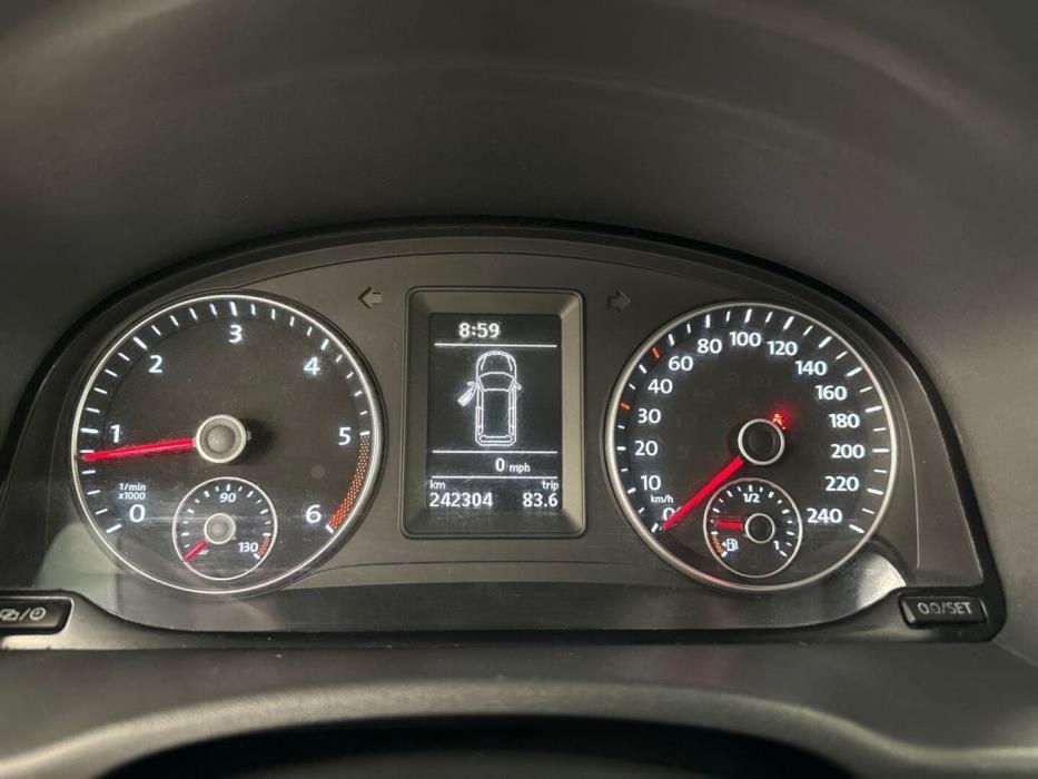 VOLKSWAGEN Caddy 2014
