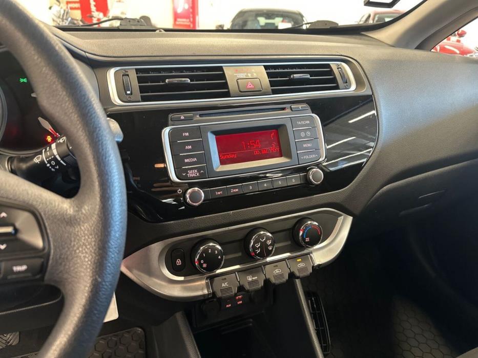 KIA Rio 2015