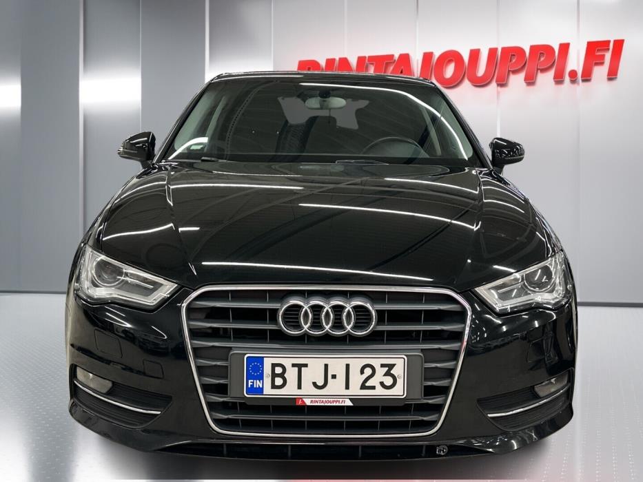 AUDI A3 2015