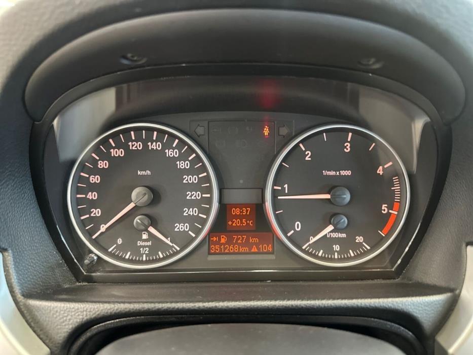 BMW 320 2007