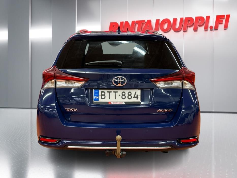 TOYOTA Auris 2017