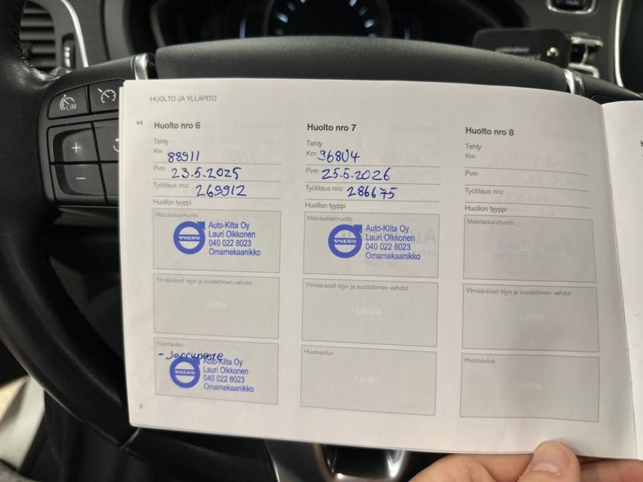 VOLVO V40 2019