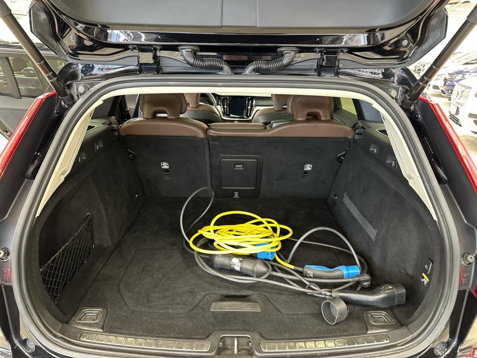 VOLVO V60 2019