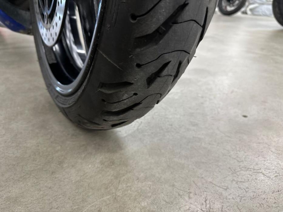 SUZUKI GSX 2003